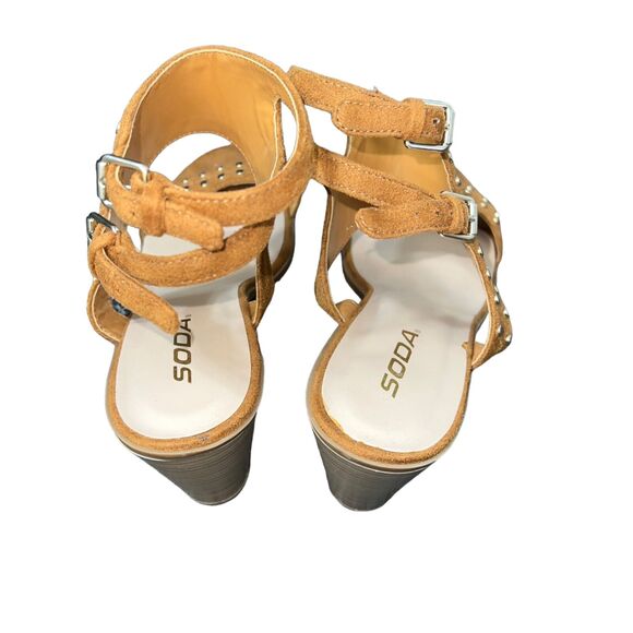 Soda from Buckle Womens High Heel Sandals Faux Leather Studded Strappy Size 9 - Picture 11 of 13